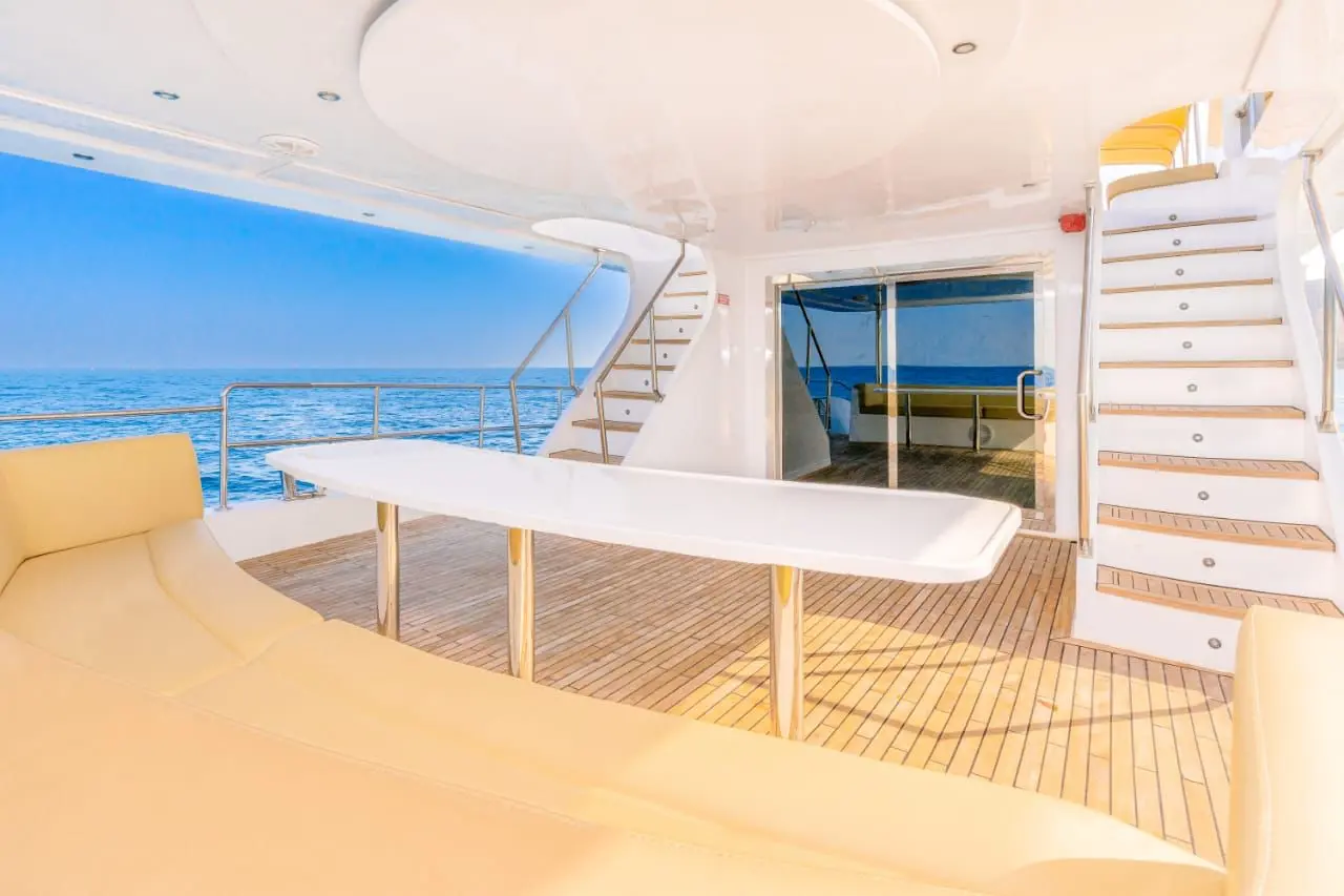 Sunset Yacht Ride in Dubai - Photo 3
